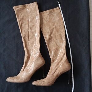 Farrutx Boots. Size 40. Made In Spain. As Is.